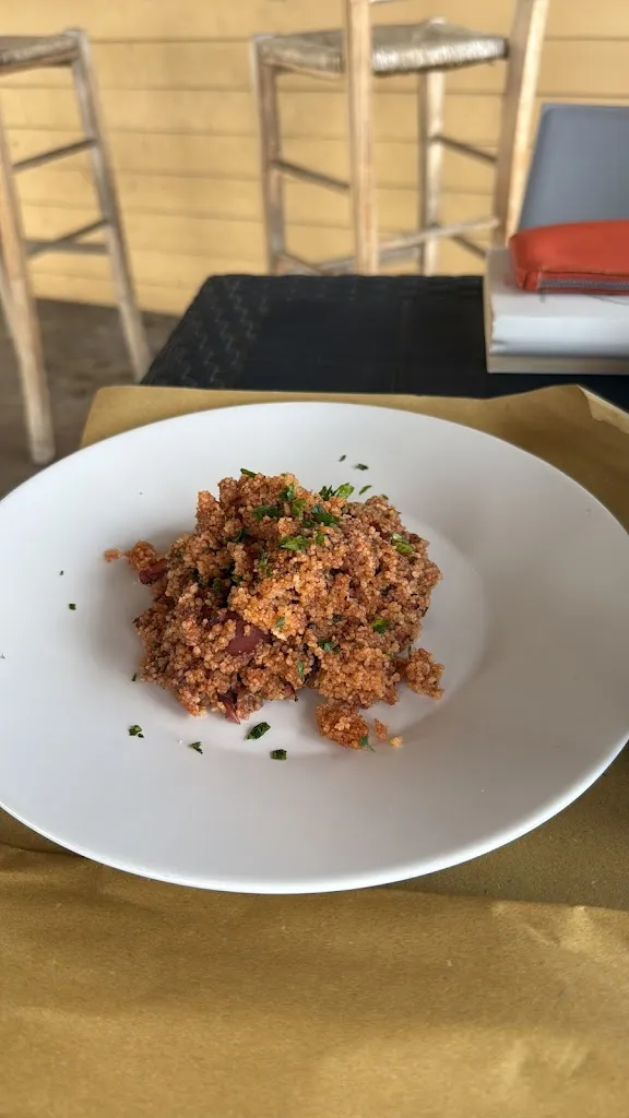 Giulia Dello Iacovo_Cicci's Bistrot_Pantelleria_review