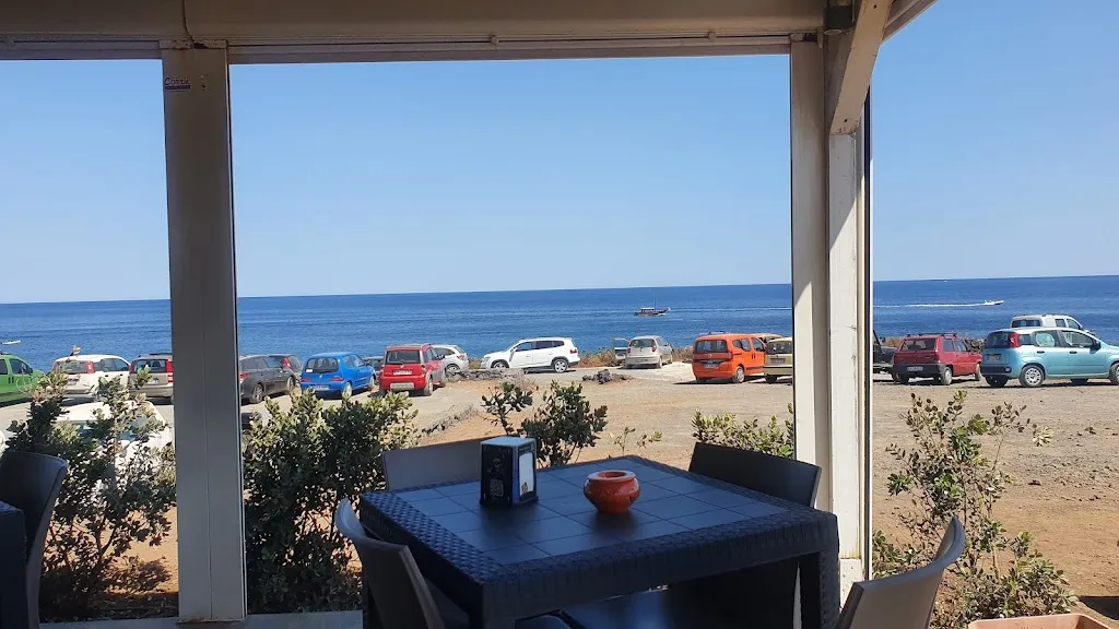 Cicci's Bistrot_Pantelleria_slider_image_3