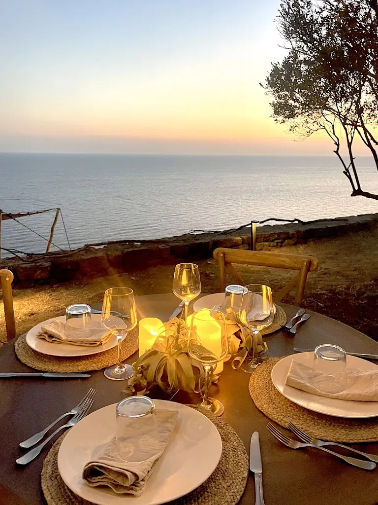 Dammare Arte & Ristoro restaurant in Pantelleria