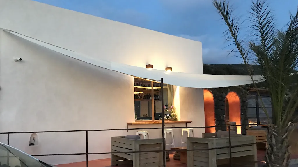 Rifugio Firiçiakki_Pantelleria_slider_image_3