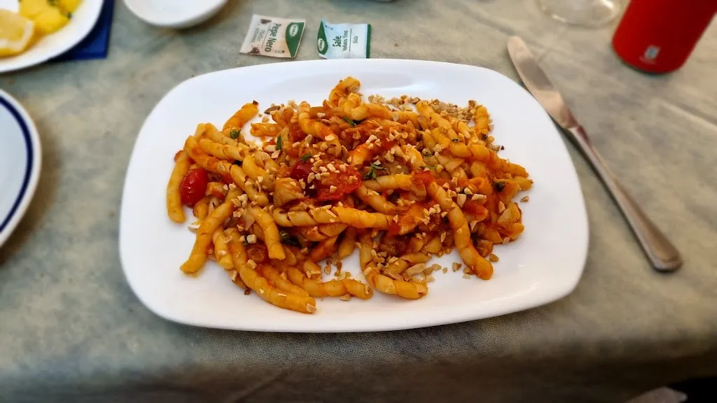 Roberto Caibis_Castiglione Maria Rosa_Pantelleria_review