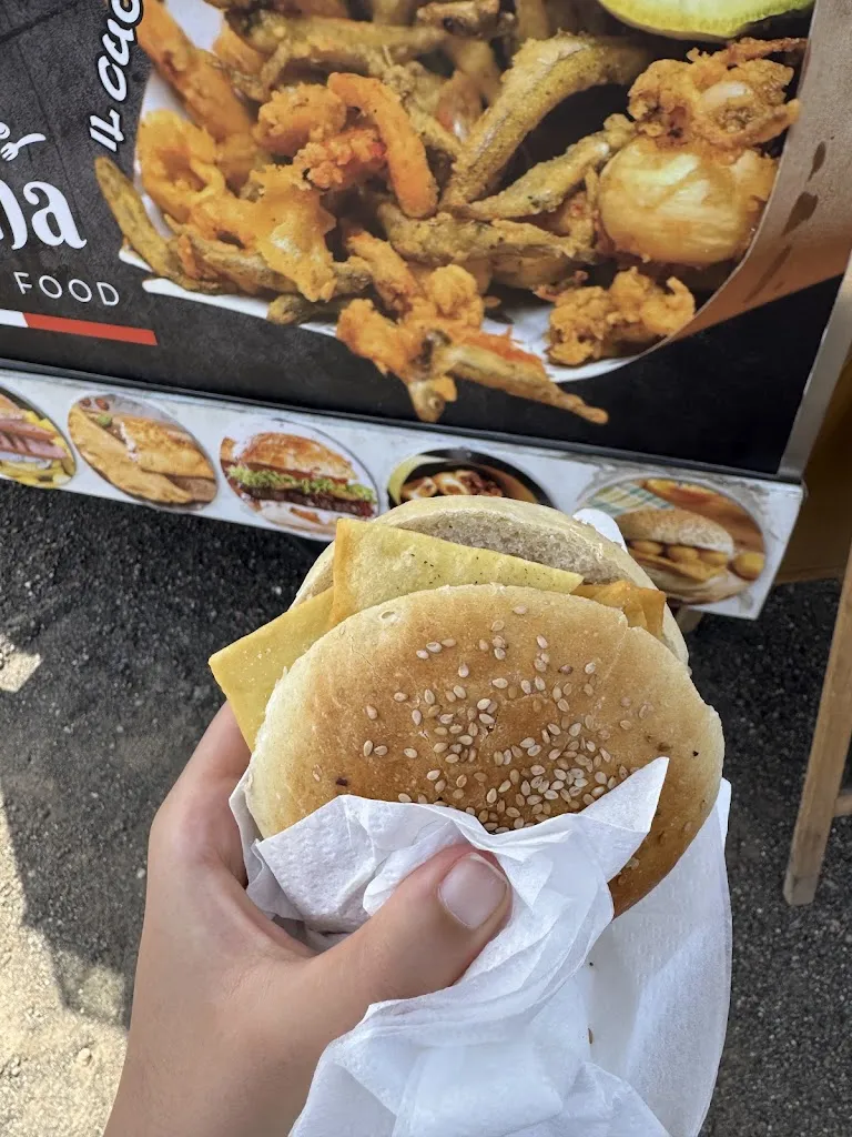 Laura Iannuzzi_L’apina street food_Pantelleria_review