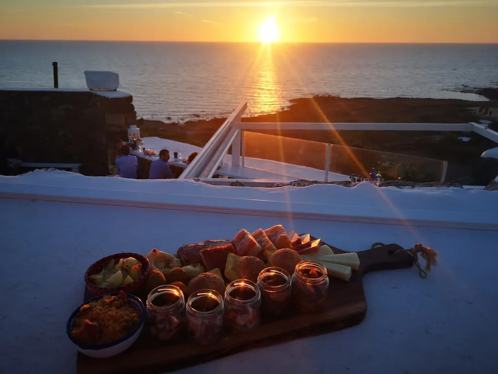 Lothar Onfiani_Sesiventi_Pantelleria_review