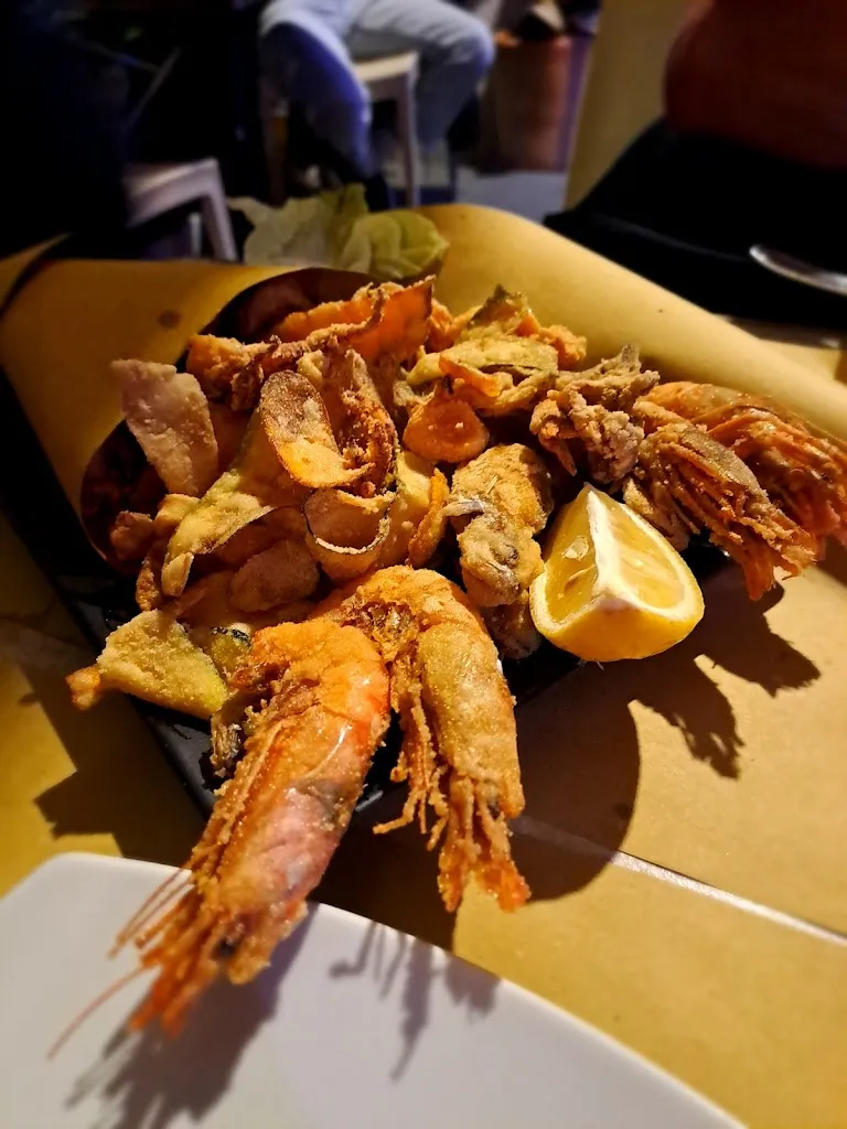 pierangelo zanotti_Bar Beluga_Pantelleria_review