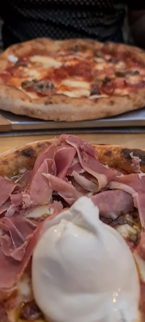 Elimaria Lerza_Il Laboratorio dell’Alchimista_Lizzanello_recensione