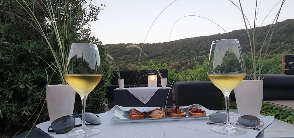 Coste Ghirlanda - Officina_Pantelleria_slider_image_2