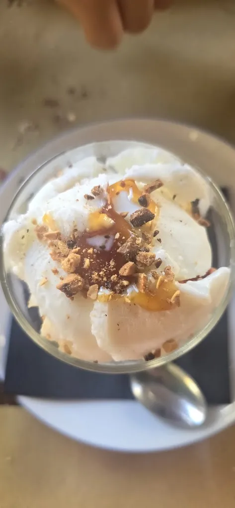 Manuela Donà_UMACASENO di UDDE_Pantelleria_recensione