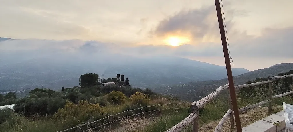 Alexander Idinger_il giglio_Pettineo_review