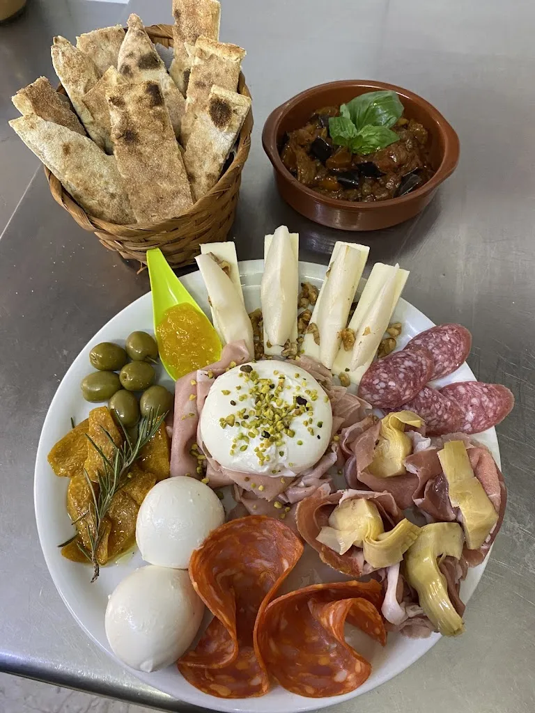 Menu_Pizzeria Il rustico_Piano dei Geli_image_6