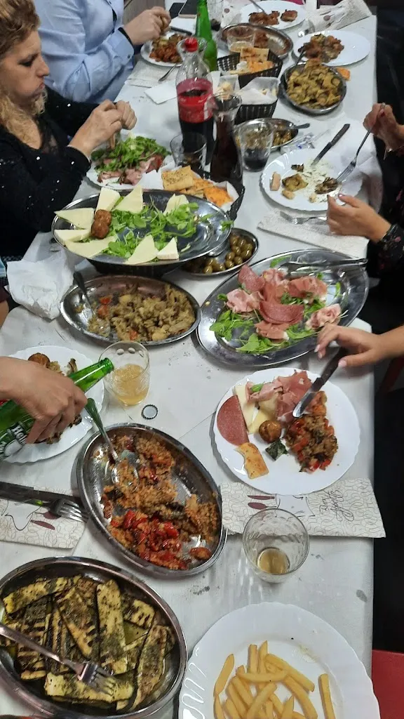 Pizzeria Isola Bella_Paternò_slider_image_3