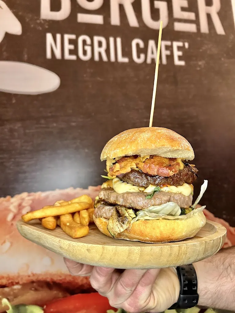 Negril Cafe'_Lizzanello_slider_image_2
