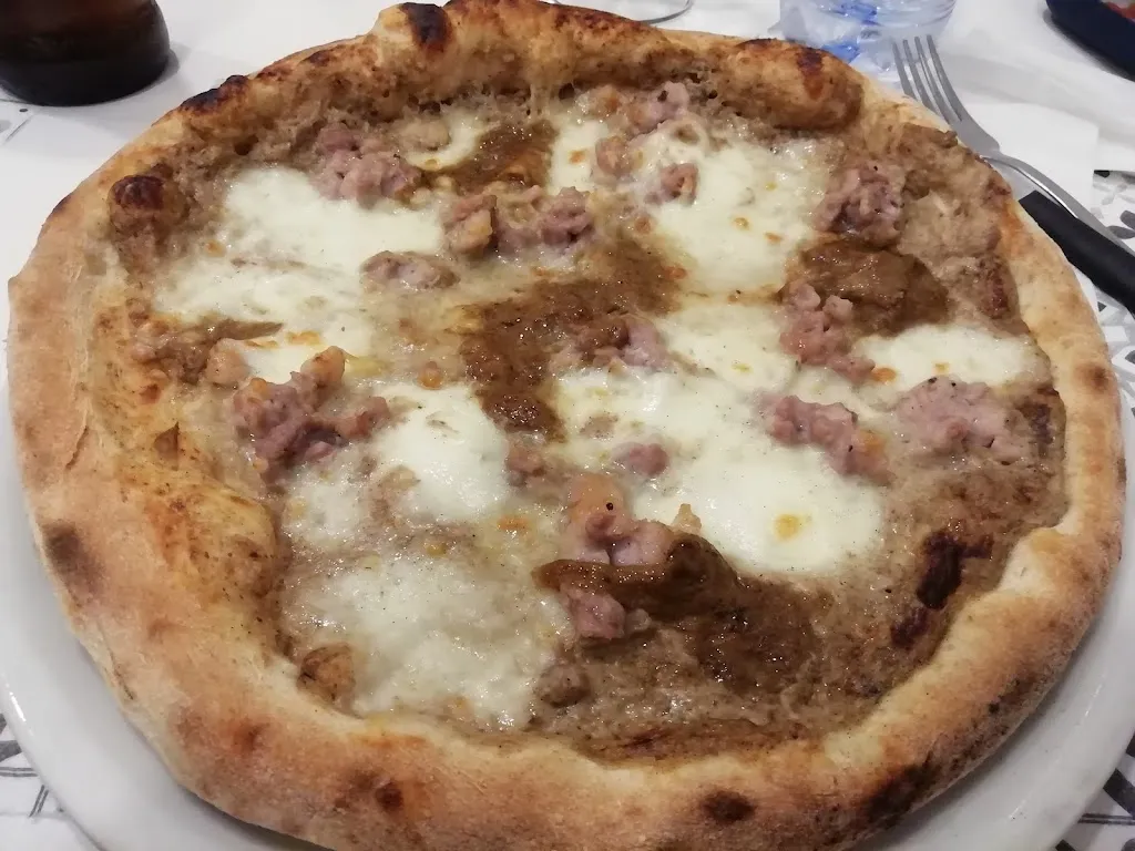 Menu_Pizzeria La Cavea_Paternò_image_2