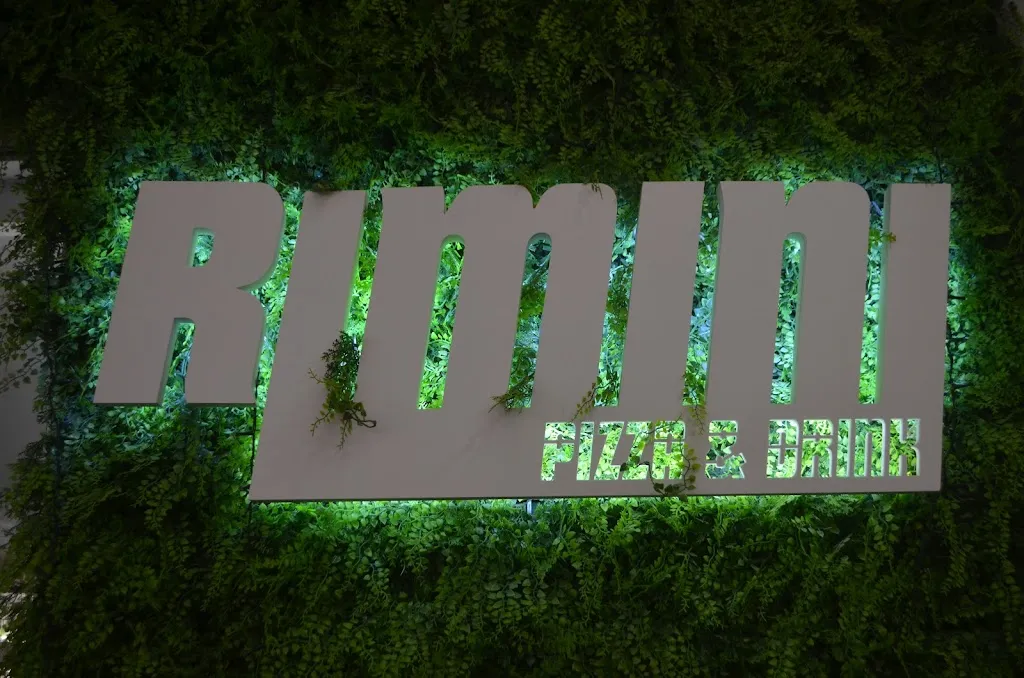 Pizzeria Rimini da Alberto_Paternò_slider_image_2