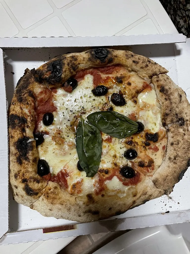 Calogero Marotta_Pietra In Grani Pizzeria_Pietraperzia_review