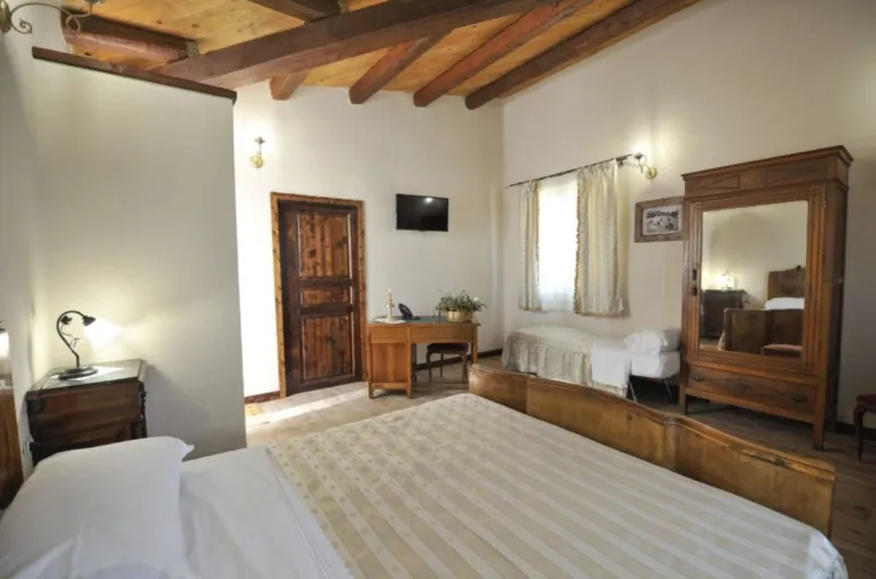 Agriturismo La Fattoria di San Francesco_Pietraperzia_slider_image_3