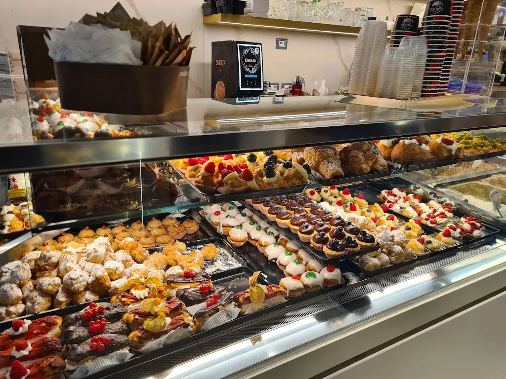 Caffè Calì_Piedimonte Etneo_slider_image_1