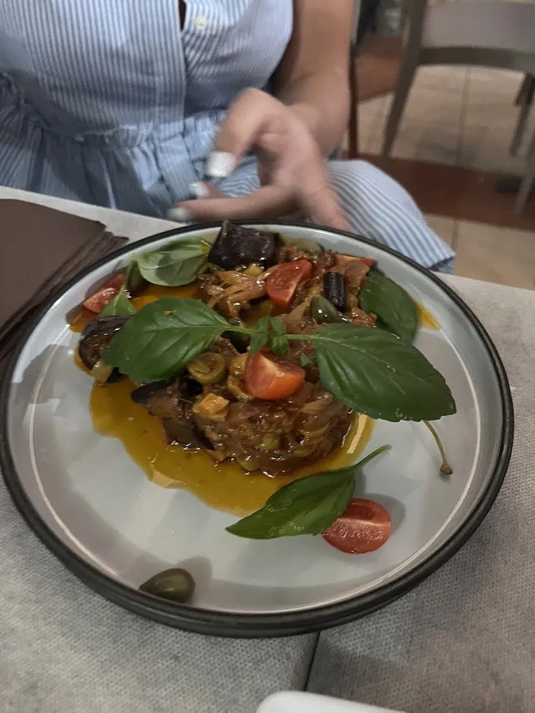 Sara_Antica Trattoria San Giovanni dal 1964_Piana degli Albanesi_review