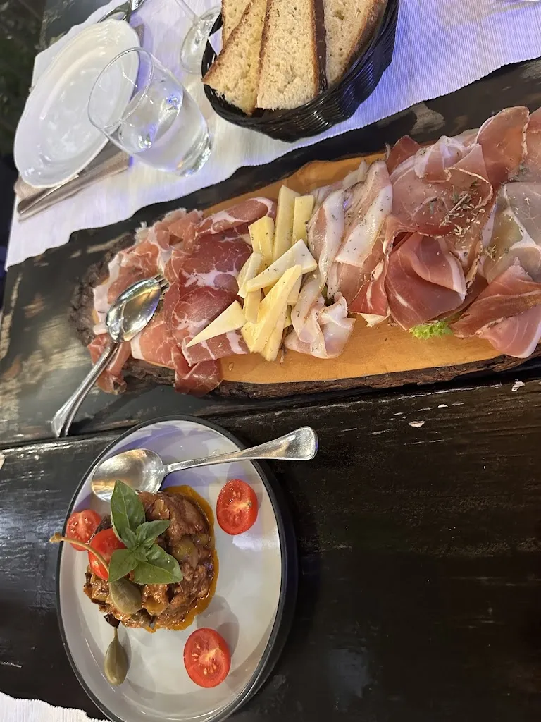 aishikin is_Antica Trattoria San Giovanni dal 1964_Piana degli Albanesi_review