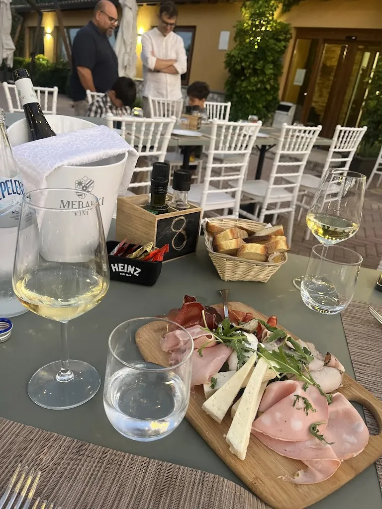 Anže Mehič_Rural Tourism Valle Himara_Piana degli Albanesi_review