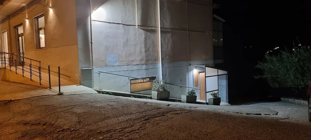 ADRIANA Li_Kalinikta - Natën e mirë_Piana degli Albanesi_review