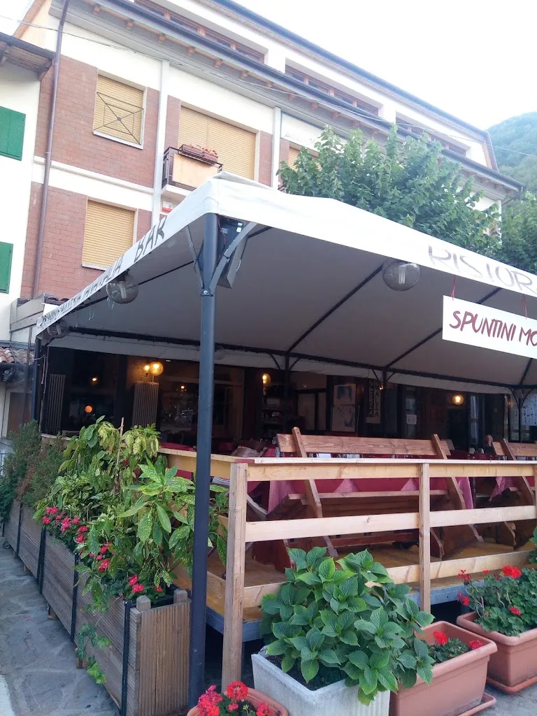 ristorante Tanamalia restaurant in Lizzano