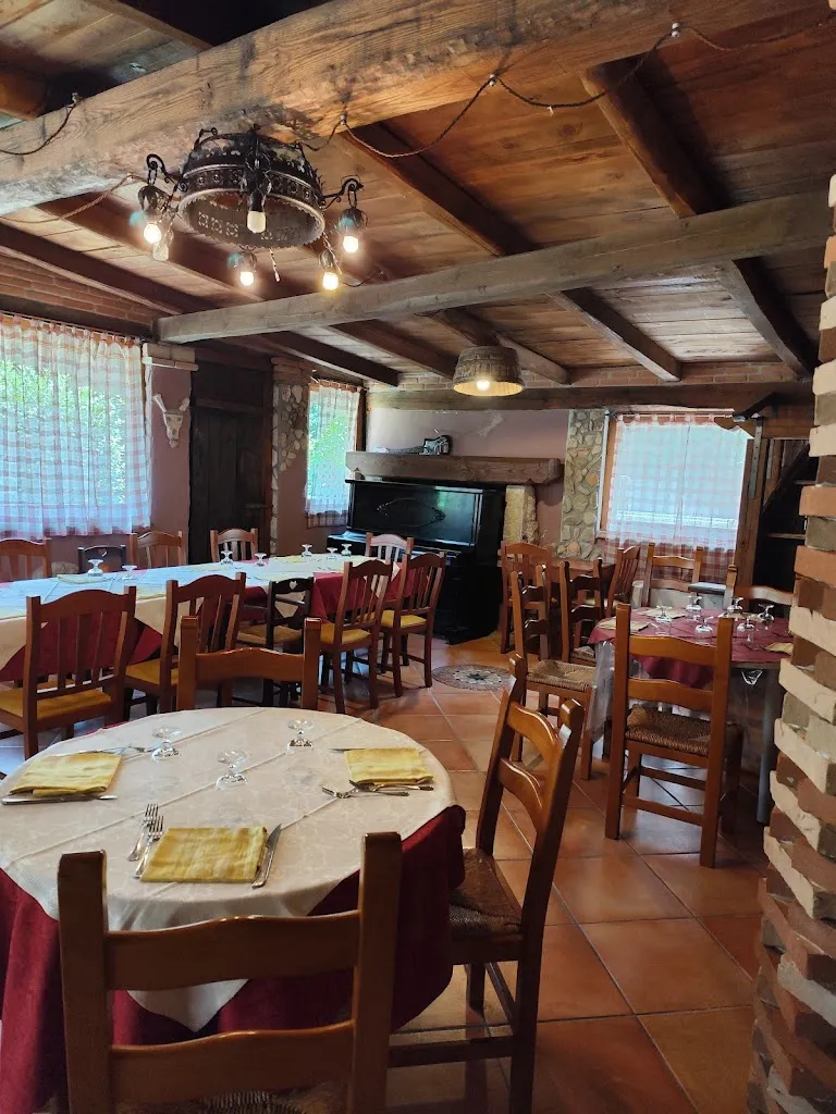La Tana del Lupo restaurant in Castellafiume