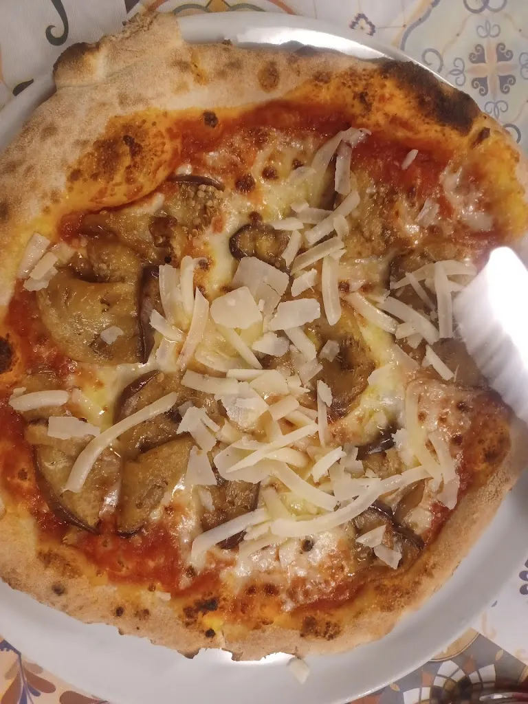 Pizzeria Ufunnacu_Polizzi Generosa_slider_image_3