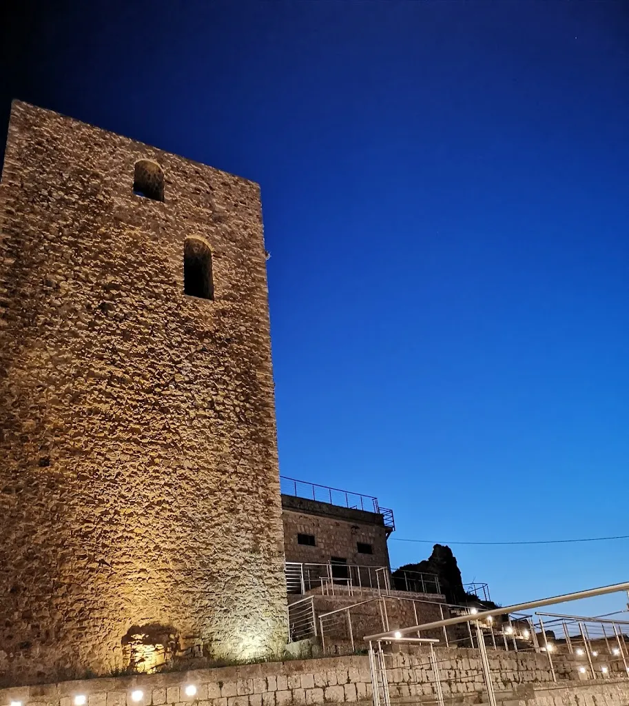 Mads Swann_Alla Torre_Pollina_review