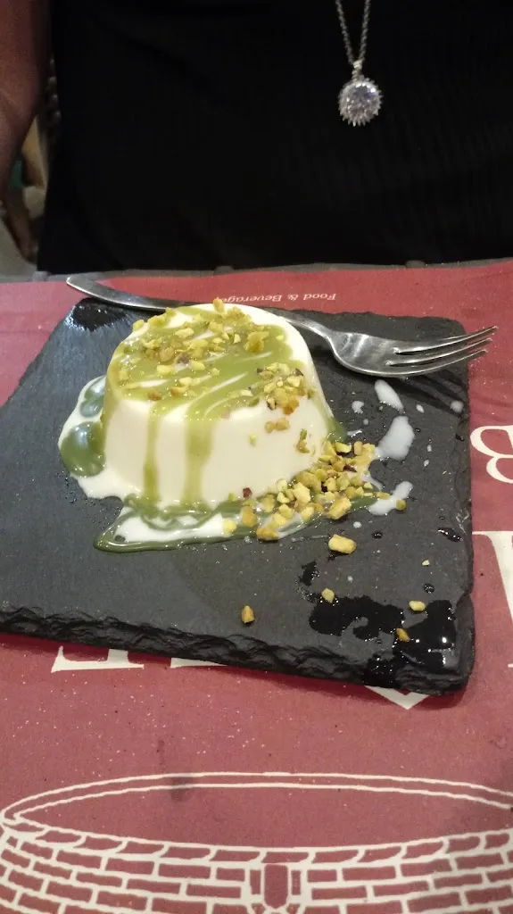 Menu_Chateau Bistrot - Hamburgeria Baguetteria Pizzeria_Lizzano_immagine_8