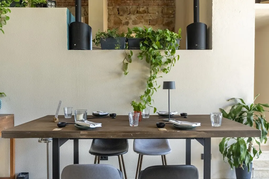 Kaigan Sushi Bar, Pollina_Pollina_slider_image_1