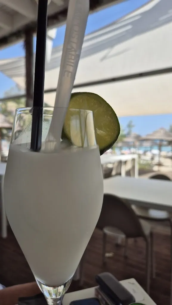 Alexandra Marcu_B64 Beach e Restaurant_Priolo Gargallo_Bewertung