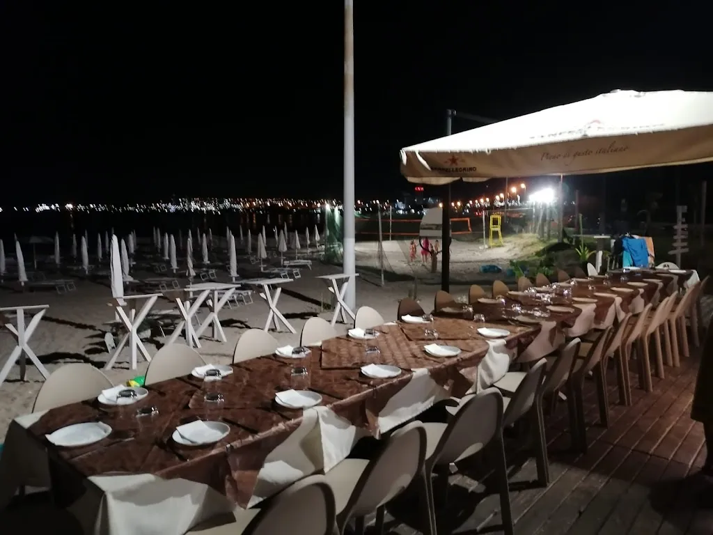 B64 Beach e Restaurant restaurant in Priolo Gargallo