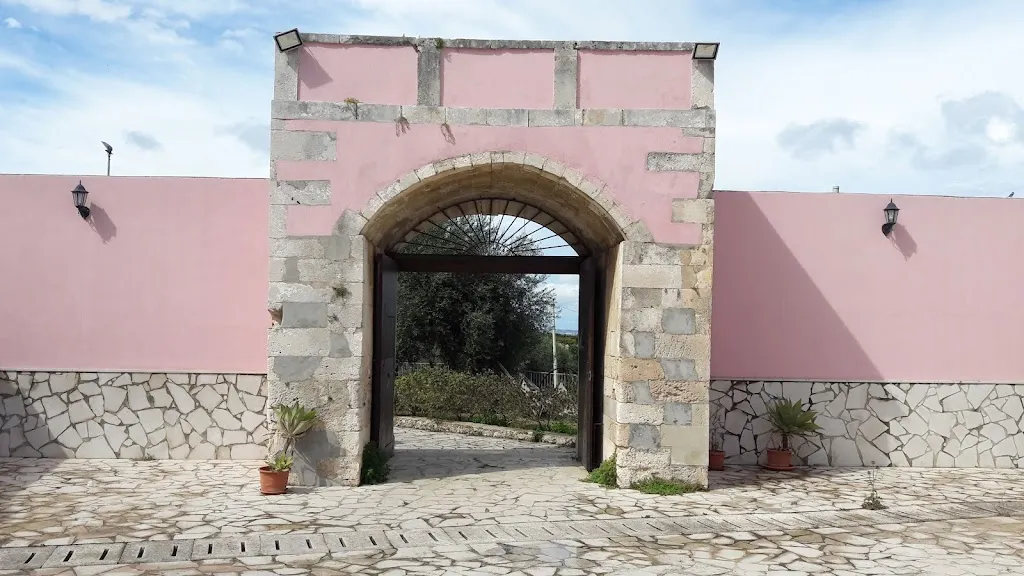 Masseria Scrivilleri restaurant in Priolo Gargallo