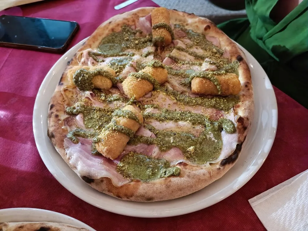 La Vecchia Pizzeria_Priolo Gargallo_slider_image_1