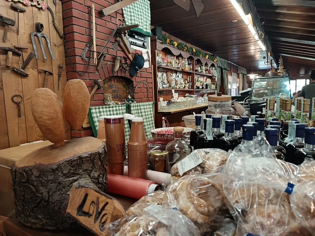 Ristorante Hotel dell'Acero_Lizzano_slider_image_3