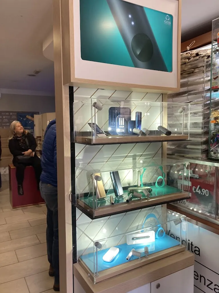 IQOS PARTNER - Grasso Giacoma, Priolo Gargallo_Priolo Gargallo_slider_image_2