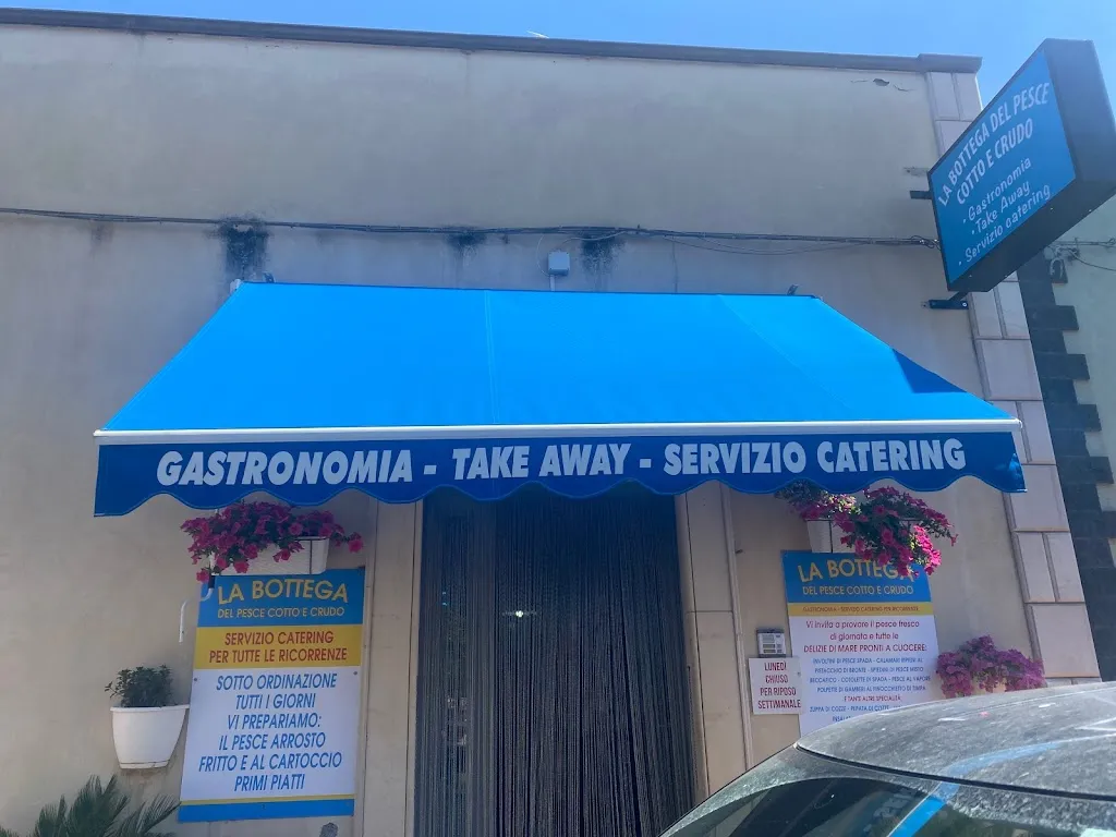 La Bottega Del Pesce Cotto e Crudo di Caponnetto Giuseppe restaurant in Ragalna