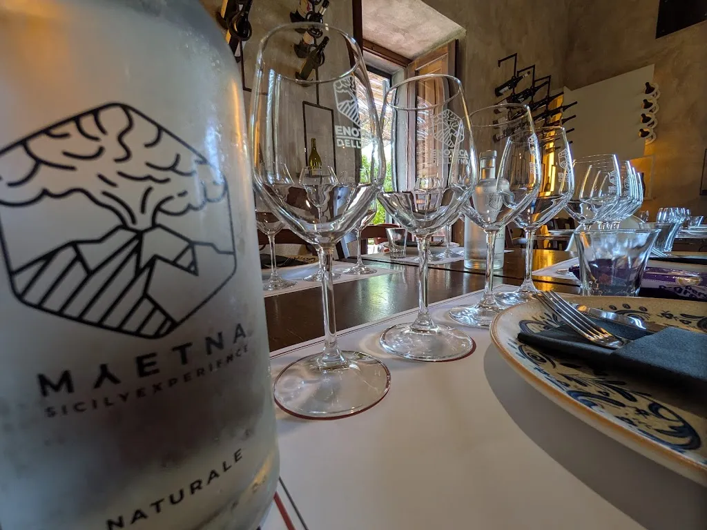 Enoteca dell'Etna_Ragalna_slider_image_3