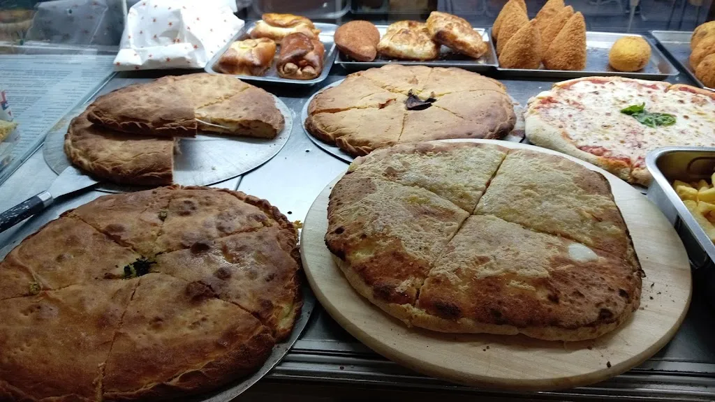 Pizzeria Al Vulcano restaurant in Ragalna