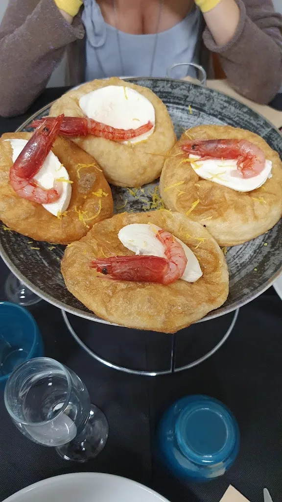 * “‪Burning_Ember‬” *_That'S Amore Pizzeria_Raffadali_review