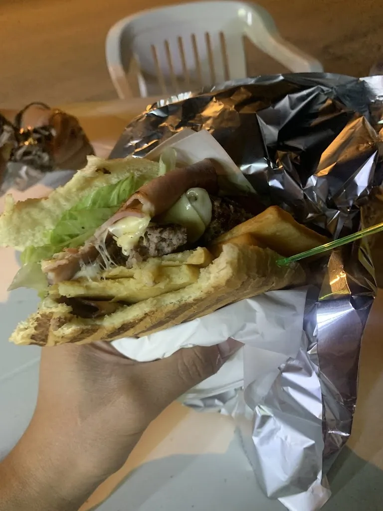 Menu_Panineria Mordi e Fuggi_Raffadali_image_9