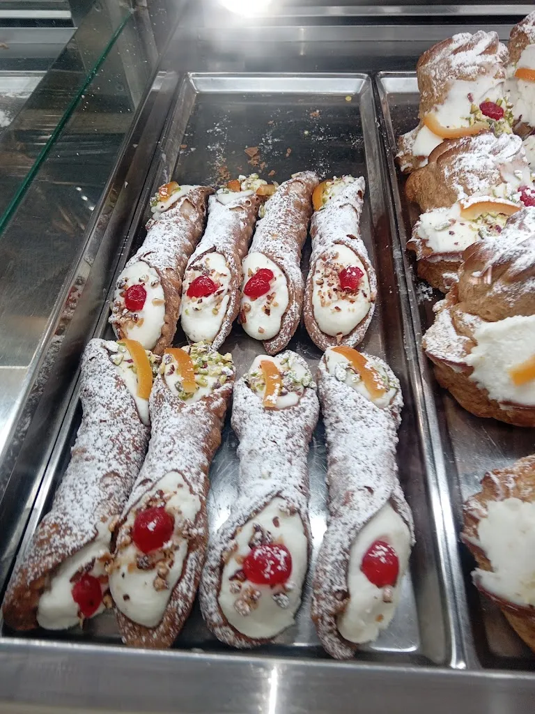 Gianni Lombardo_Di Stefano - Tradizioni Siciliane_Raffadali_review