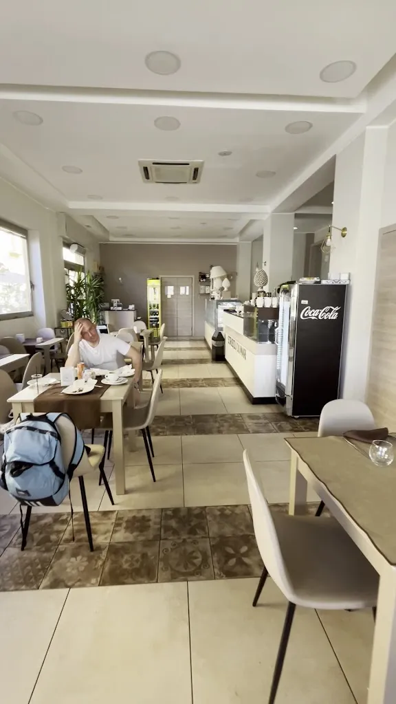 Scrusciu du Mari Caffè -Bistrot- Fish Restaurant_Porto Empedocle_slider_image_2