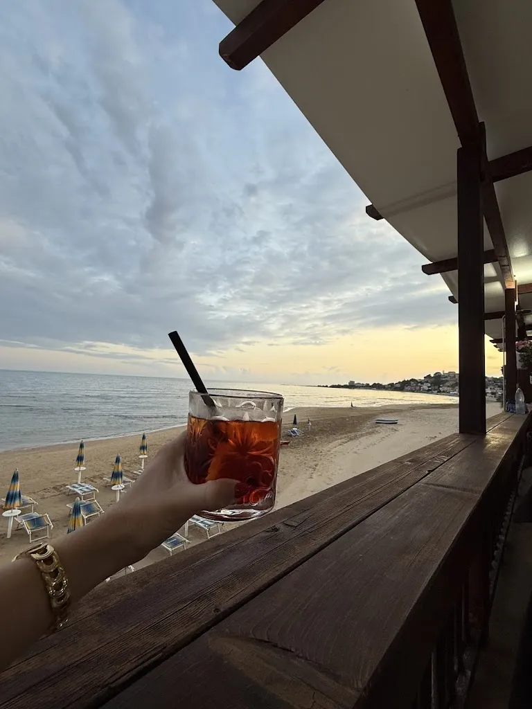 Claire Sciberras_Mediterraneo Ristorante stabilimento bar_Porto Empedocle_review