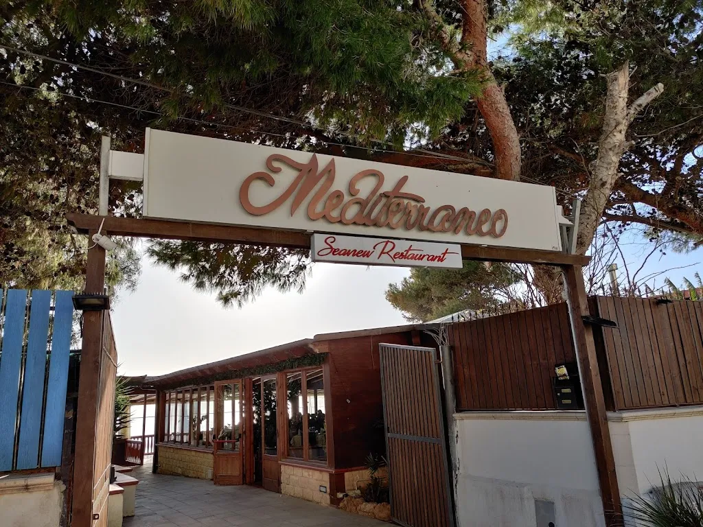 Mediterraneo Ristorante stabilimento bar restaurant in Porto Empedocle