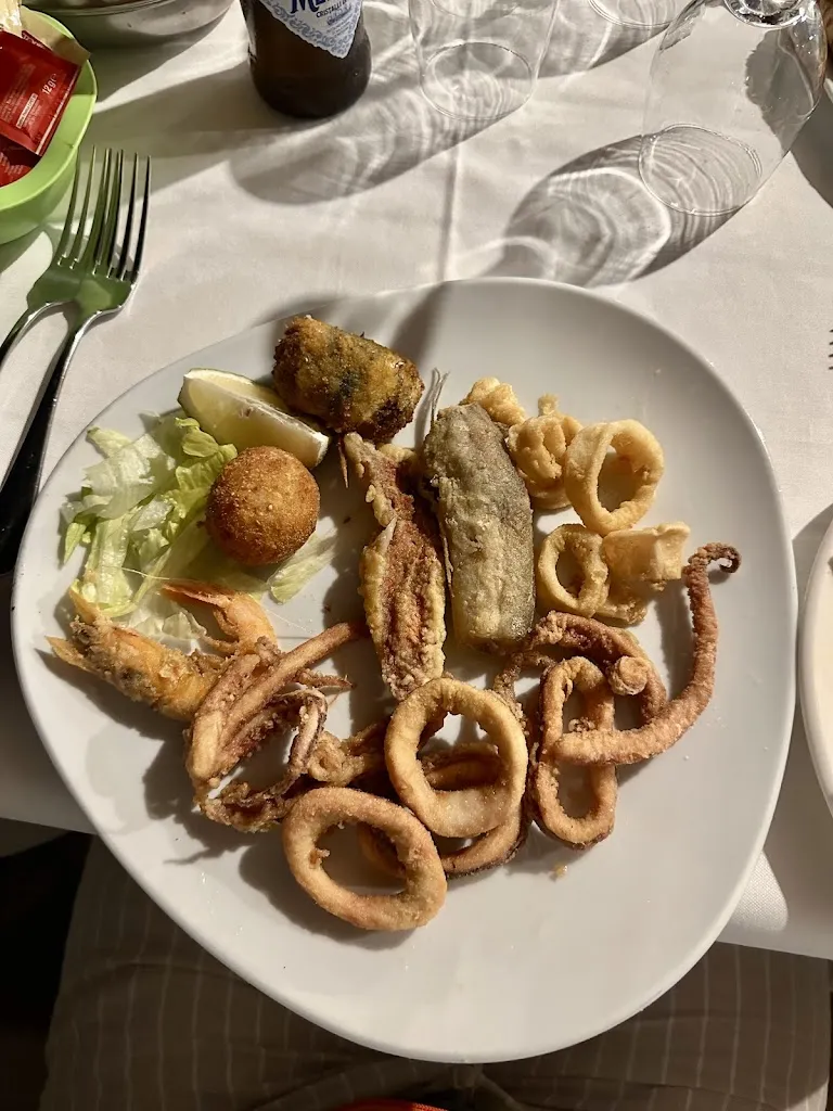 Faustas Ramanauskas_Oveja Negra_Porto Empedocle_review