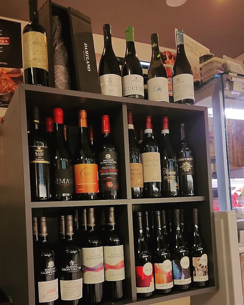 Macelleria Di Cotte e di Crude Hamburgeria&Steakhouse restaurant in Porto Empedocle