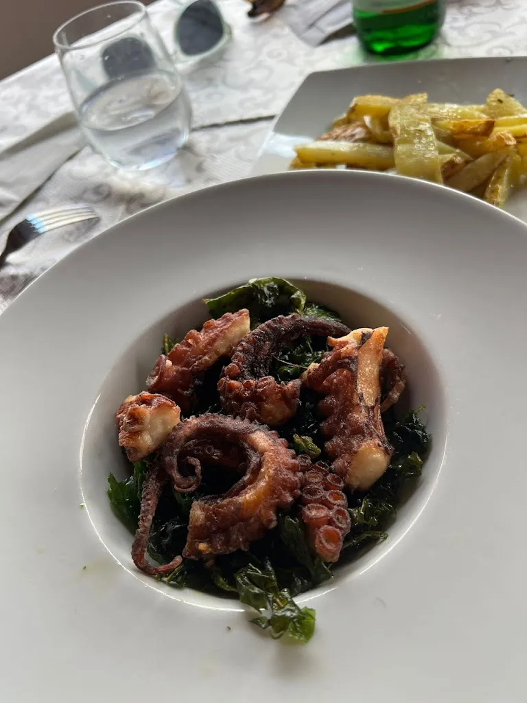 Paulo Macario_Il Mediterraneo NUOVA GESTIONE_Porto Empedocle_review