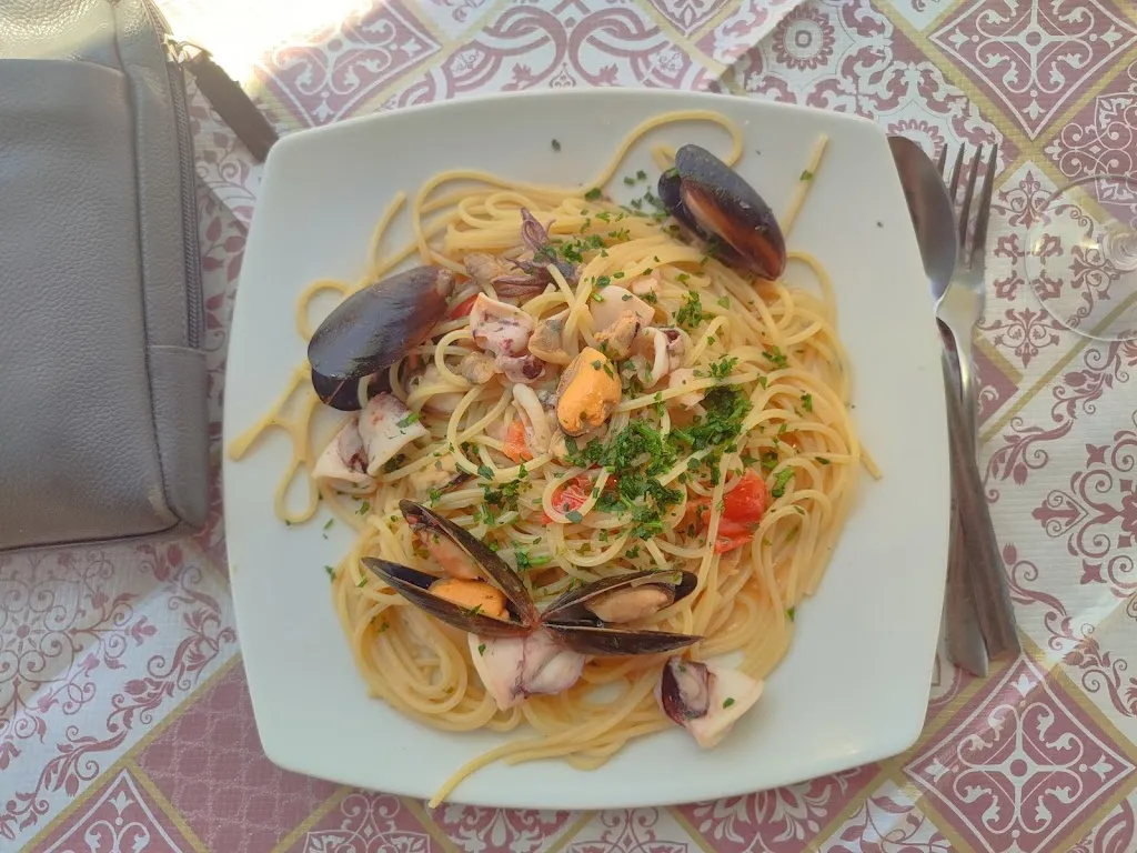 Totò Scenna_Ristorante La spiaggetta_Porto Empedocle_review