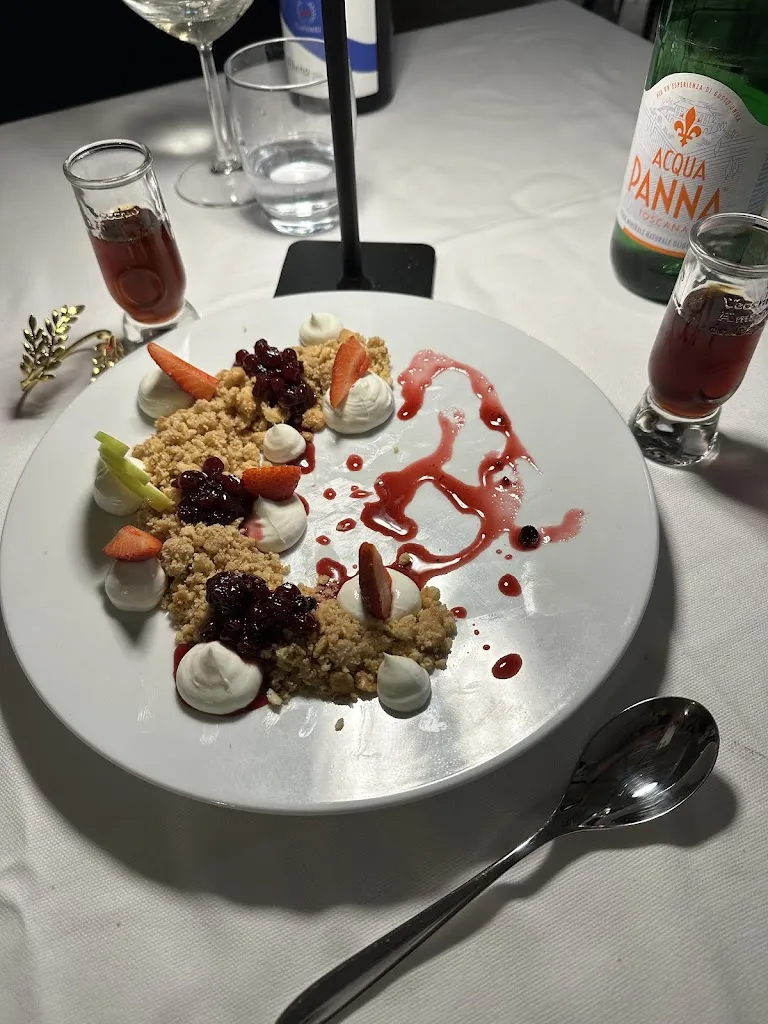 Greg Ravenwood_LoMa Restaurant_Porto Empedocle_recensione